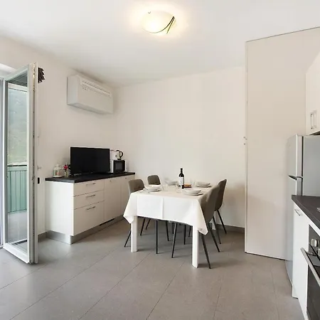 Appartamento 4 Nesso Exterior photo